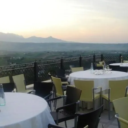 Alessandra Hotel