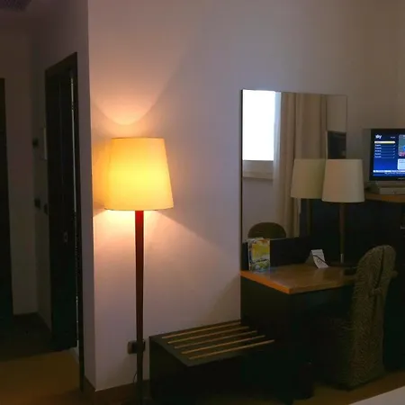 Alessandra Hotel