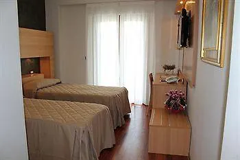 Alessandra Hotel