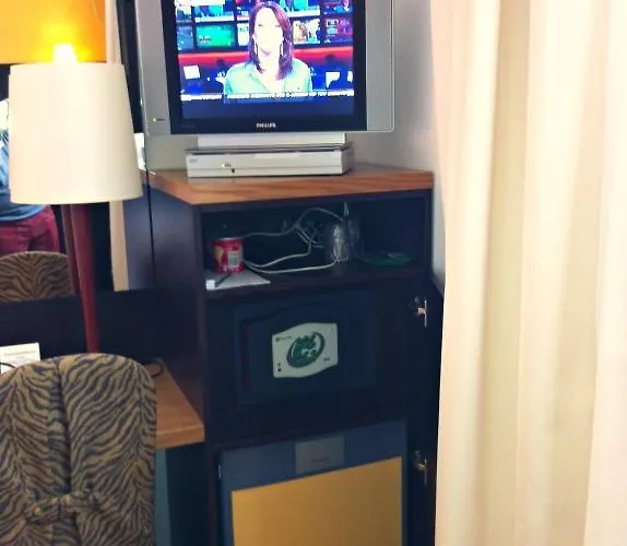 酒店 亚历山德拉别墅酒店 Alanno