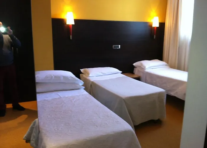 亚历山德拉别墅酒店 Alanno