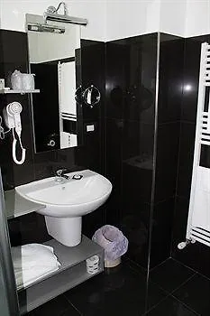 酒店 亚历山德拉别墅酒店 3*