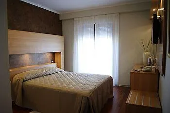 亚历山德拉别墅酒店